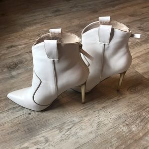 JJD x Just Fab heeled booties